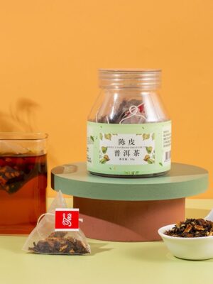 Dried Tangerine Peel and Pu'er Tea