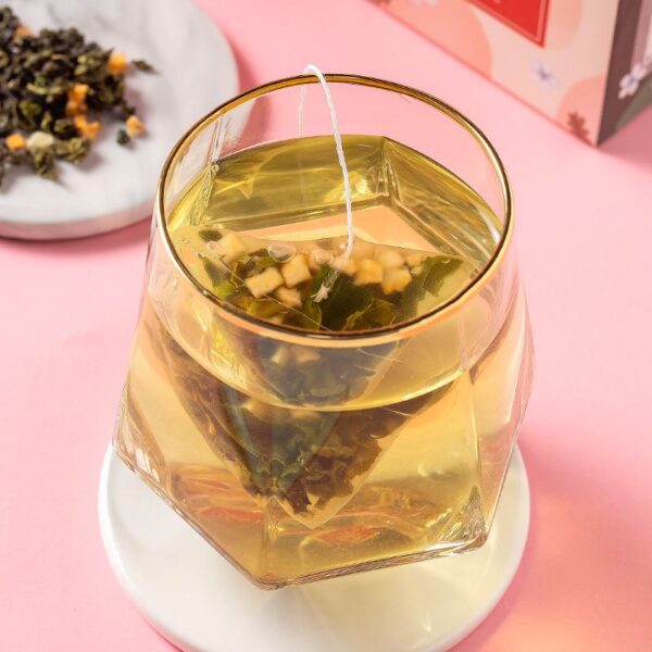 Peach Oolong Tea