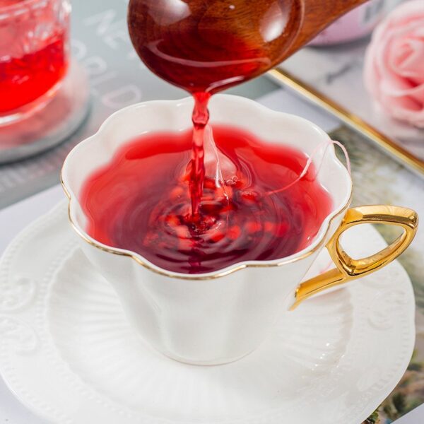 Peach and Cranberry Tea